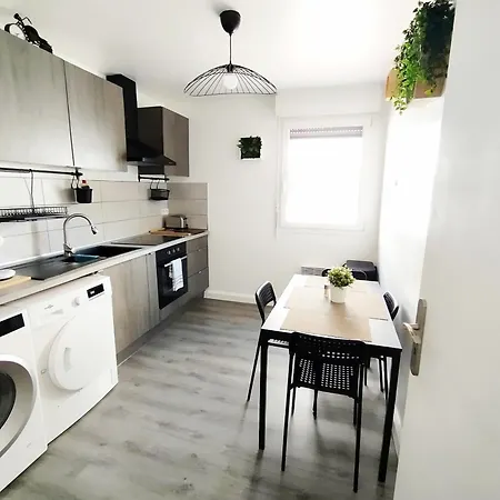 Nouvel Appart Spacieux, Confortable Avec Parking Rouen